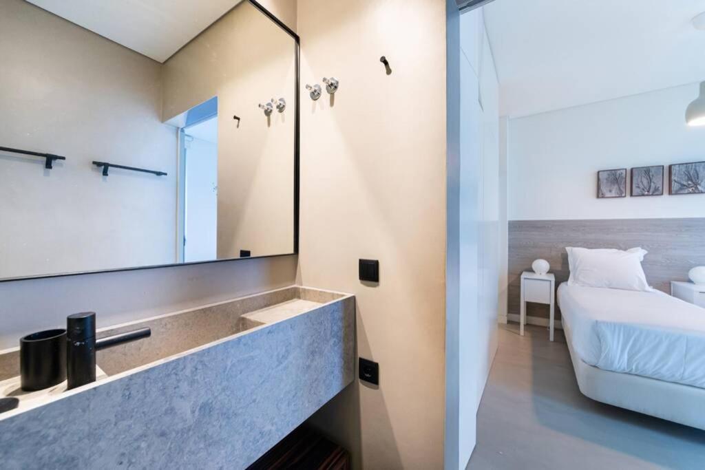 Stylish Apartment By Av. Da Liberdade Lisbona Esterno foto